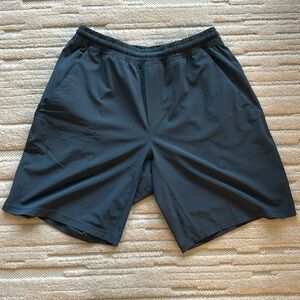 Men’s Lululemon Pacebreaker Linerless Shorts-Medium